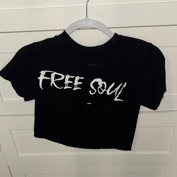 Tilly's Tops - Tilly's Black 'Free Soul' Short Sleeve Tee